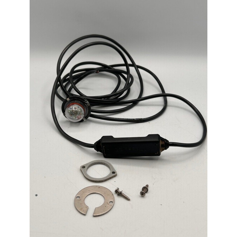 Whelen 6 LED Vertex light w/ internal flasher
